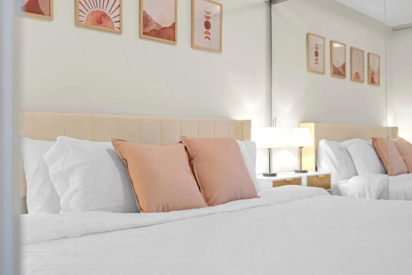 Boho 2Bdrm Sleeps 6 Near Rogers Mtcc Union Cn Tower Villa Toronto 0*,  Canada